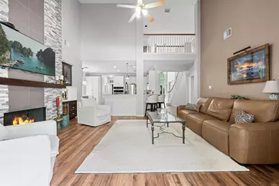 59 N Bluff Creek Circle, The Woodlands, TX 77382 - Photo 11