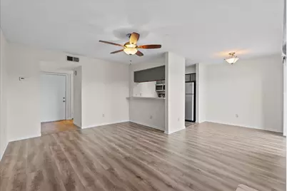 18511 Egret Bay Boulevard #205, Webster, TX 77058 - Photo 13