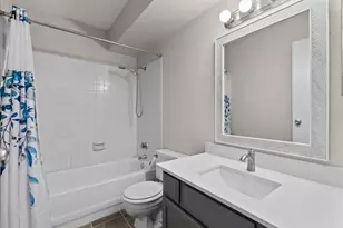 18511 Egret Bay Blvd, Webster, TX 77058 - Photo 21