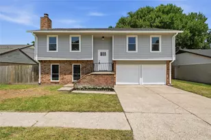 11330 Raven View Dr, Houston, TX 77067 - Photo 1
