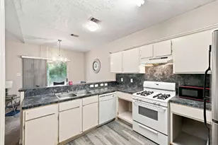 7965 Fields St, Houston, TX 77028 - Photo 17