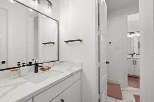 409 Blueberry St, Houston, TX 77018 - Photo 25