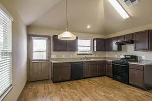 5750 Kyle Cove Dr, Katy, TX 77449 - Photo 3