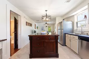 2216 Grover Ave, Galveston, TX 77551 - Photo 11