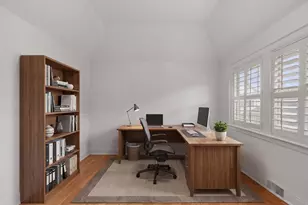1007 Crocker St, Houston, TX 77019 - Photo 7
