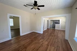 3105 Indiana St, Baytown, TX 77520 - Photo 5