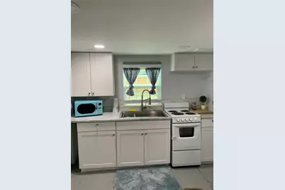 1609 E Bayshore Drive, Dickinson, TX 77539 - Photo 15