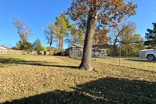 934 N Fm 356, Onalaska, TX 77360 - Photo 31