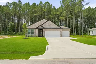 1343 Coastal Dr, Dayton, TX 77535 - Photo 1