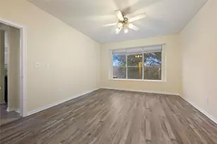 7935 Glenn Cliff Dr, Houston, TX 77064 - Photo 15
