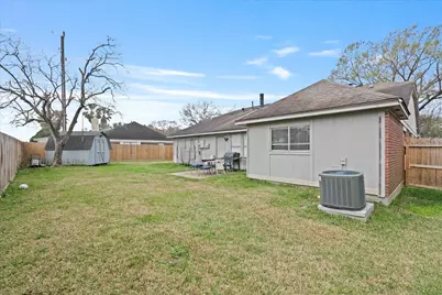151 E Forest Lane, Houston, TX 77015 - Photo 23