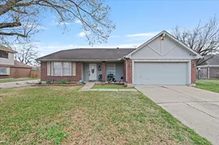 151 E Forest Ln, Houston, TX 77015 - Photo 1