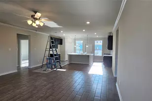 1906 Ashlee Ct, Dickinson, TX 77539 - Photo 3