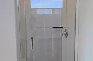 1906 Ashlee Ct, Dickinson, TX 77539 - Photo 13