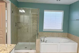 3410 Skyline Village Dr, Houston, TX 77057 - Photo 7