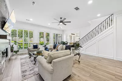 2926 Quincannon Lane, Houston, TX 77043 - Photo 11