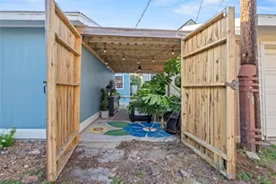 1615 Church St, Galveston, TX 77550 - Photo 45