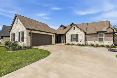 3333 Stoneleigh Road, Bryan, TX 77808 - Photo 1