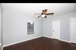 2719 Virginia St, Baytown, TX 77520 - Photo 5