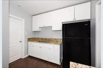 2719 Virginia Street, Baytown, TX 77520 - Photo 7