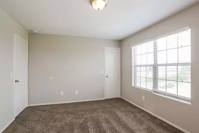 16406 Peyton Stone Circle, Houston, TX 77049 - Photo 7