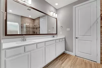 11211 Stirton Drive, Tomball, TX 77375 - Photo 17