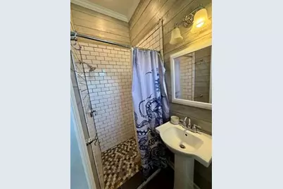 233 N 7th Street, Beaumont, TX 77702 - Photo 21