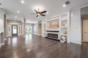 1013 Azalea Pointe, League City, TX 77573 - Photo 5