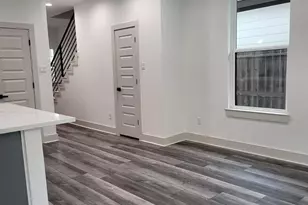 4618 Davenport St, Houston, TX 77051 - Photo 3