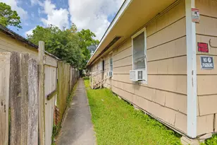 2312 & 2315 Ave B, Dickinson, TX 77539 - Photo 17