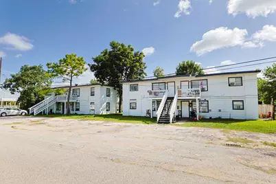 2312 & 2315 Avenue B #5, Dickinson, TX 77539 - Photo 1