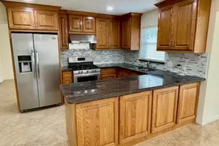 10055 Westview Dr, Houston, TX 77055 - Photo 5