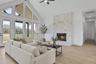 1819 Rymal Ranch Rd, Alvin, TX 77511 - Photo 5