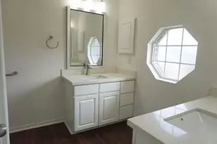 7916 Comal St, Houston, TX 77051 - Photo 19