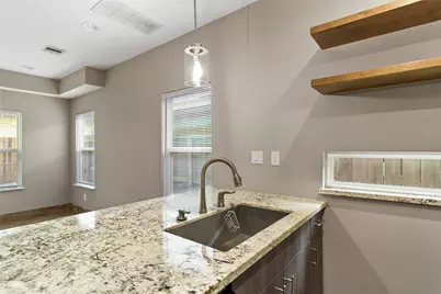 3923 Yale Street #B, Houston, TX 77018 - Photo 7
