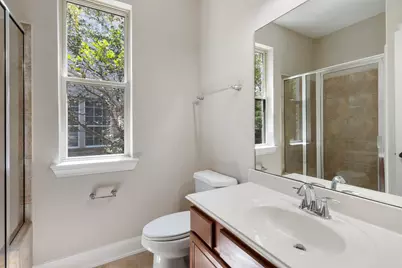 70 N Rocky Point Circle, The Woodlands, TX 77389 - Photo 7