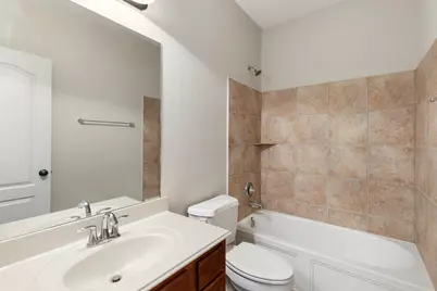 70 N Rocky Point Circle, The Woodlands, TX 77389 - Photo 19