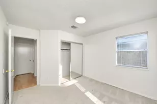 3611 Bee Bayou Ln, Sugar Land, TX 77479 - Photo 21