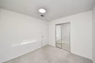 3611 Bee Bayou Ln, Sugar Land, TX 77479 - Photo 17