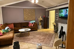 423 Woodvine Dr, El Lago, TX 77586 - Photo 3