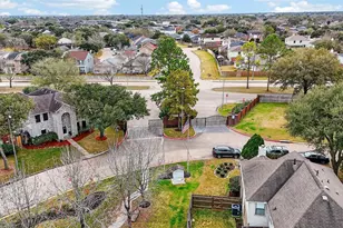 16014 Timber Run Dr, Houston, TX 77082 - Photo 33