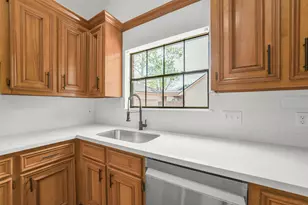 2119 Bright Meadows Dr, Missouri City, TX 77489 - Photo 9