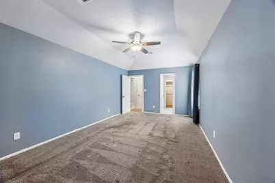 802 W Sealy Street, Alvin, TX 77511 - Photo 11