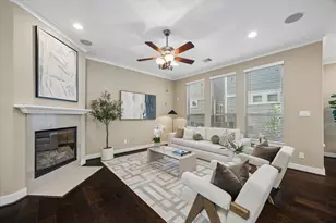 1516 Dyer Lake Ln, Houston, TX 77008 - Photo 17