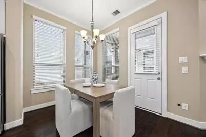 1516 Dyer Lake Lane, Houston, TX 77008 - Photo 13