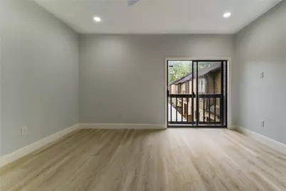 11711 Memorial Drive #534, Houston, TX 77024 - Photo 29