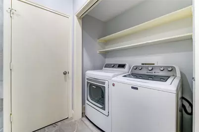 11711 Memorial Drive #534, Houston, TX 77024 - Photo 35