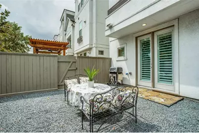 423 T C Jester Boulevard, Houston, TX 77007 - Photo 41