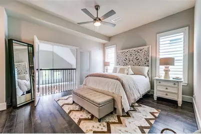 423 T C Jester Boulevard, Houston, TX 77007 - Photo 29