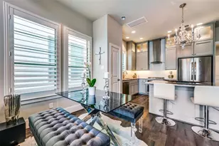 423 T C Jester Blvd, Houston, TX 77007 - Photo 17